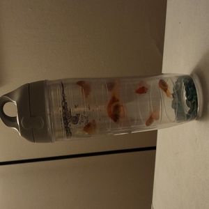 Tervis 24oz water bottle goldfish